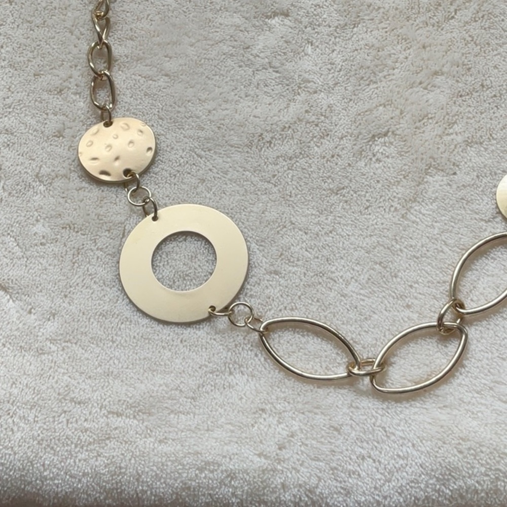Necklace - Picture 2 of 7